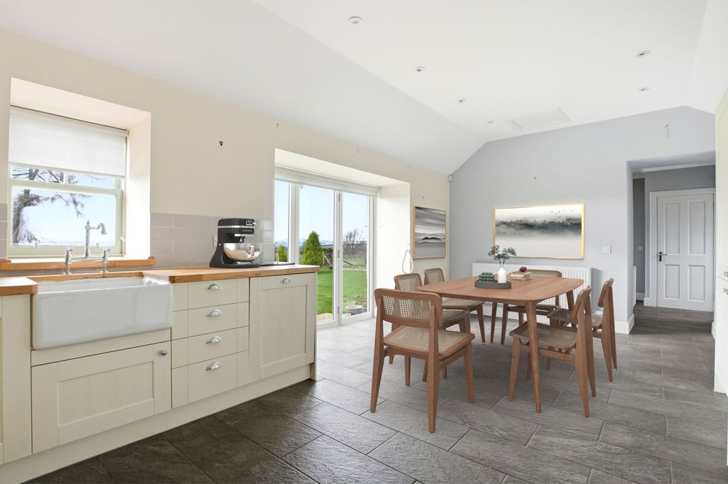 Additional image 10 of 4 bed property for saleStonehill Farmhouse, Dunblane FK15