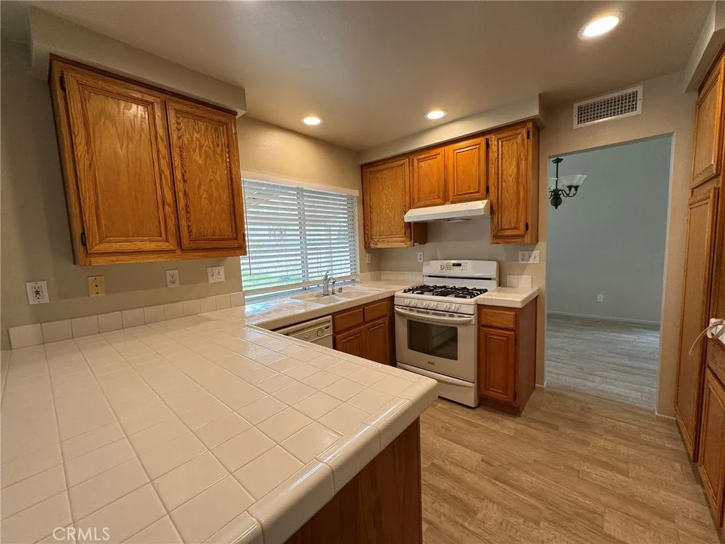 Additional image 43 of 31569 Calle Los Padres, Temecula, CA 92592