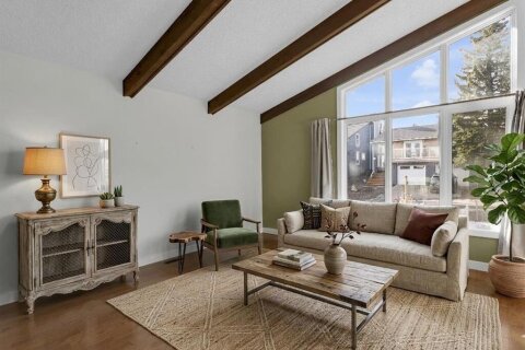Additional image 8 of 15 Beaconsfield Place NW, Calgary, AB, T3K 1W8
