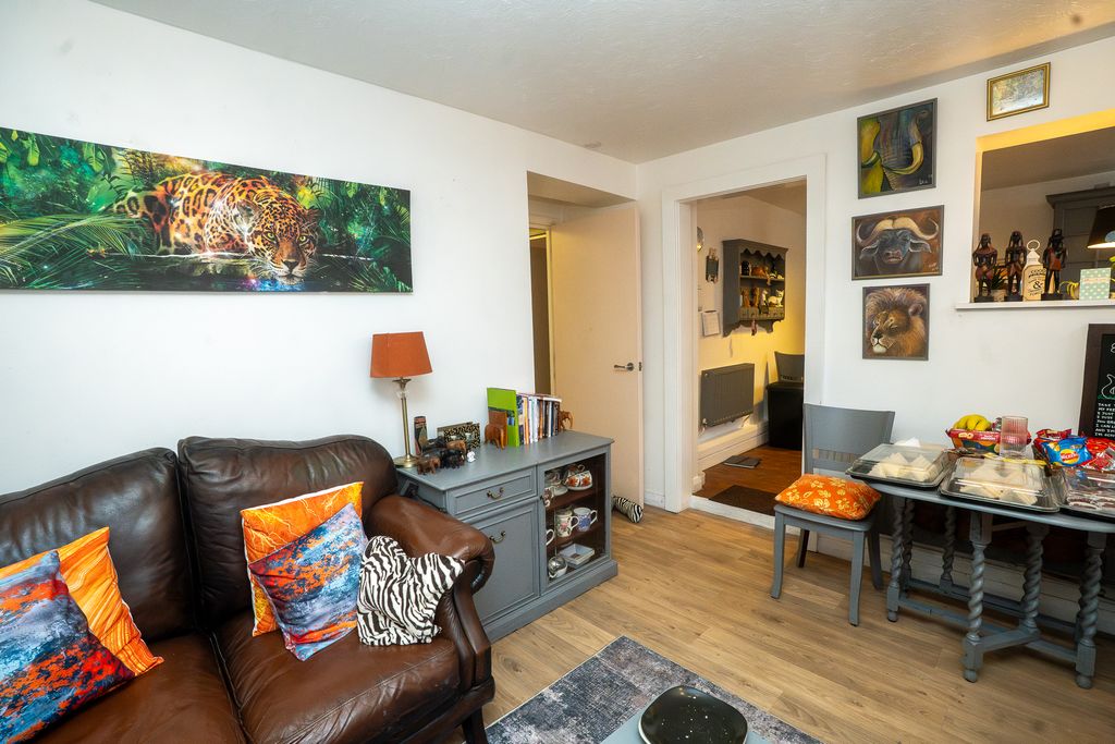 Additional image 5 of 2 bed maisonette for saleLove Lane, Denbigh LL16