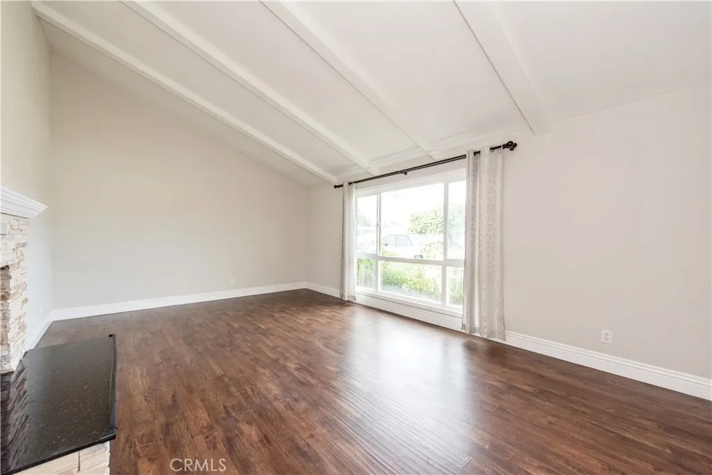 Additional image 4 of 2110 E North Redwood Dr, Anaheim, CA 92806