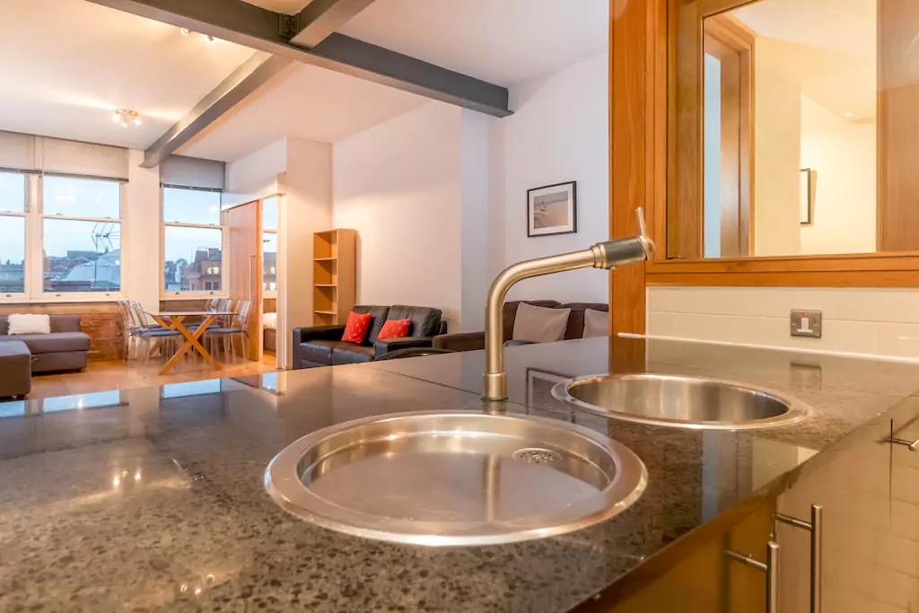 Additional image 4 of 2 Bed Flat, Church Street, M4, N1 7GU