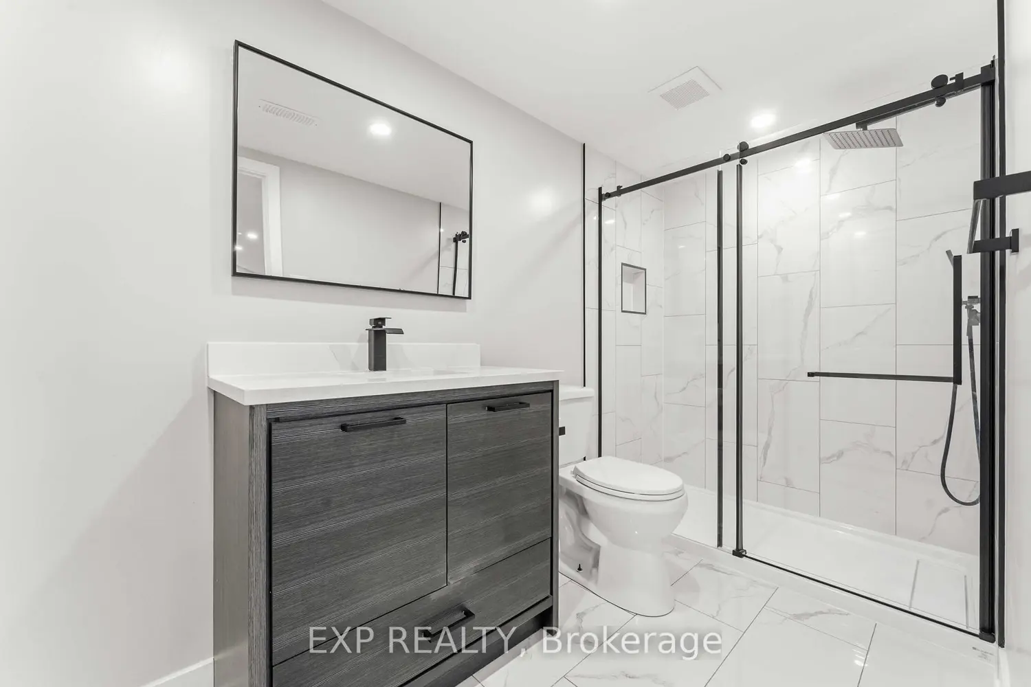 Additional image 16 of 212 Reisling Way