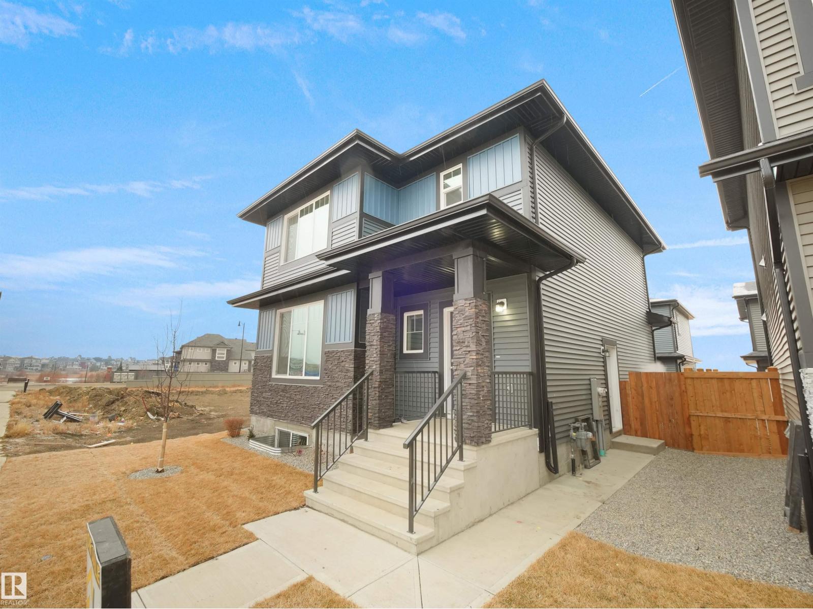 Additional image 2 of 3272 Dallas Schmidt Drive NW, Edmonton, AB, T5E6Z9