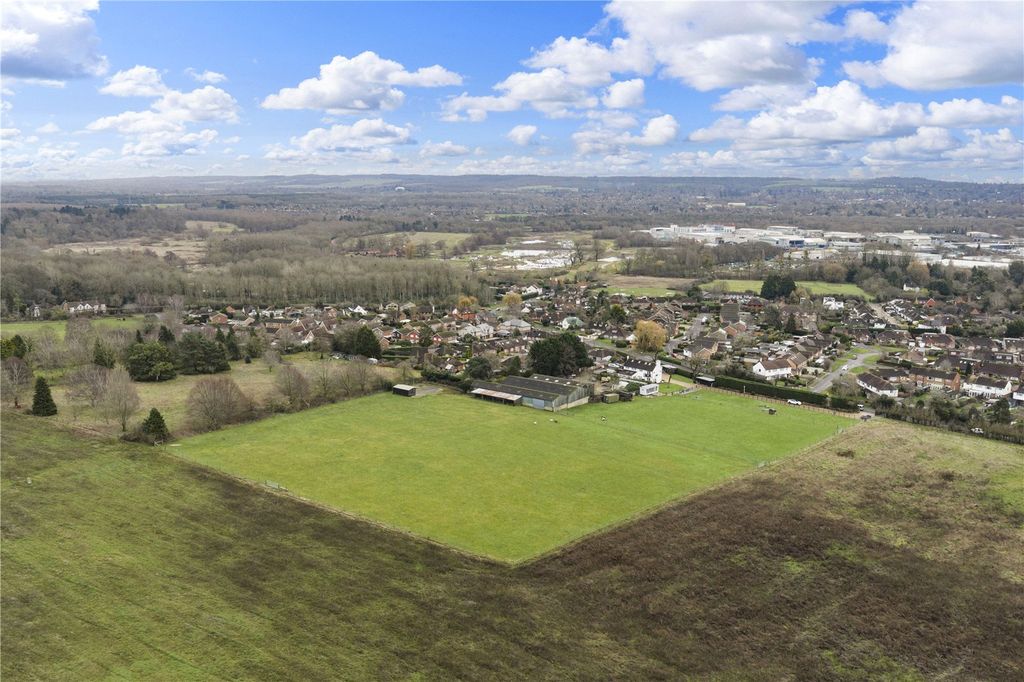 Additional image 10 of Land for saleClay Lane, Jacob's Well, Guildford, Surrey GU4