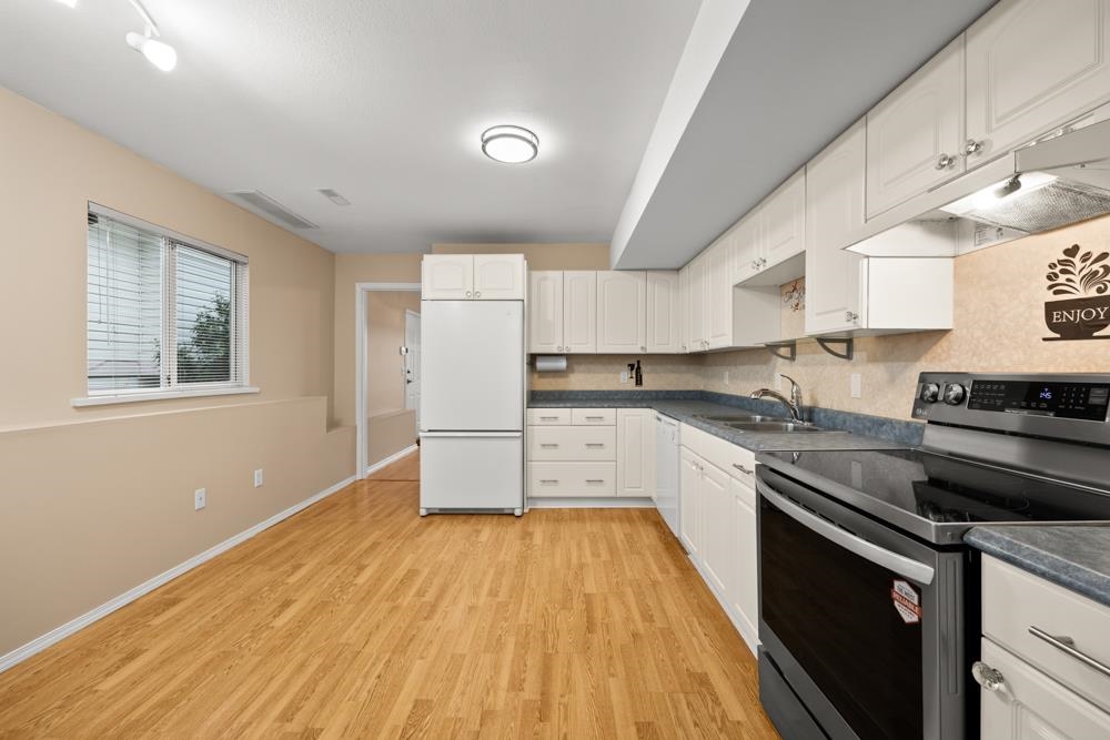 Additional image 3 of BSMT-2637 Panorama Drive, Coquitlam, BC, V3E 2W1