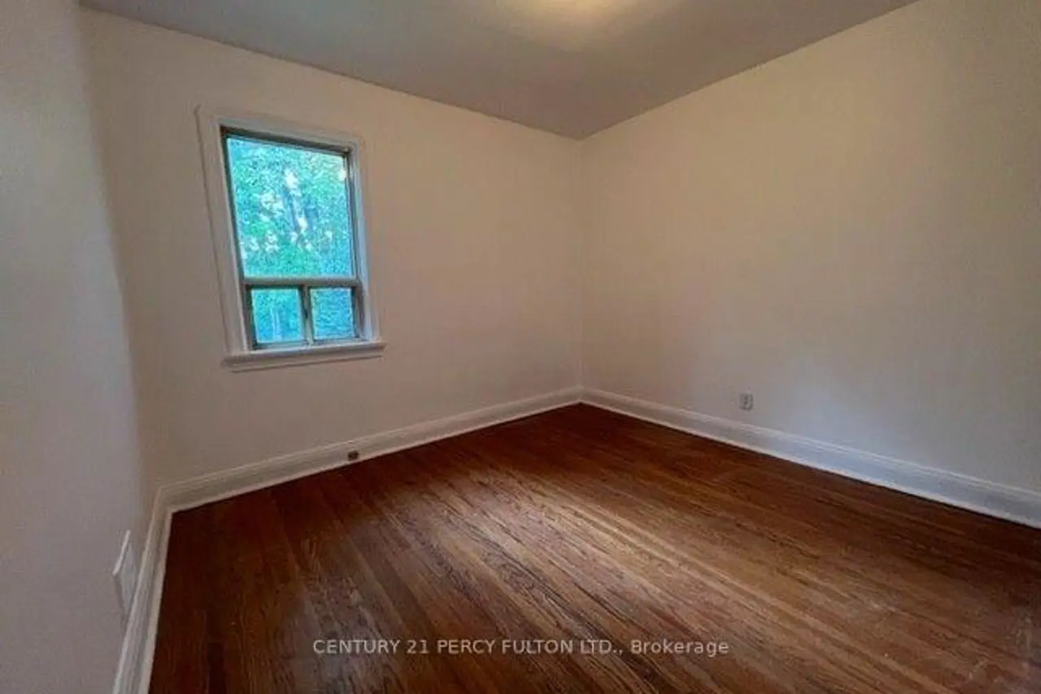 Additional image 2 of 48 Connaught Avenue