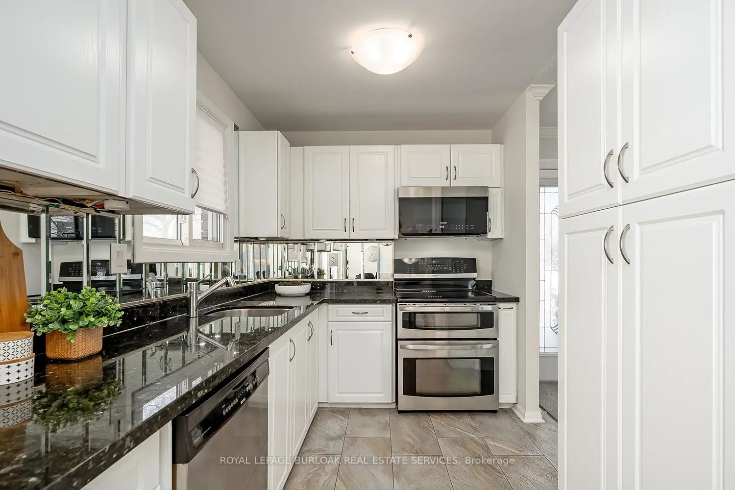 Additional image 6 of 33 Gemini Drive