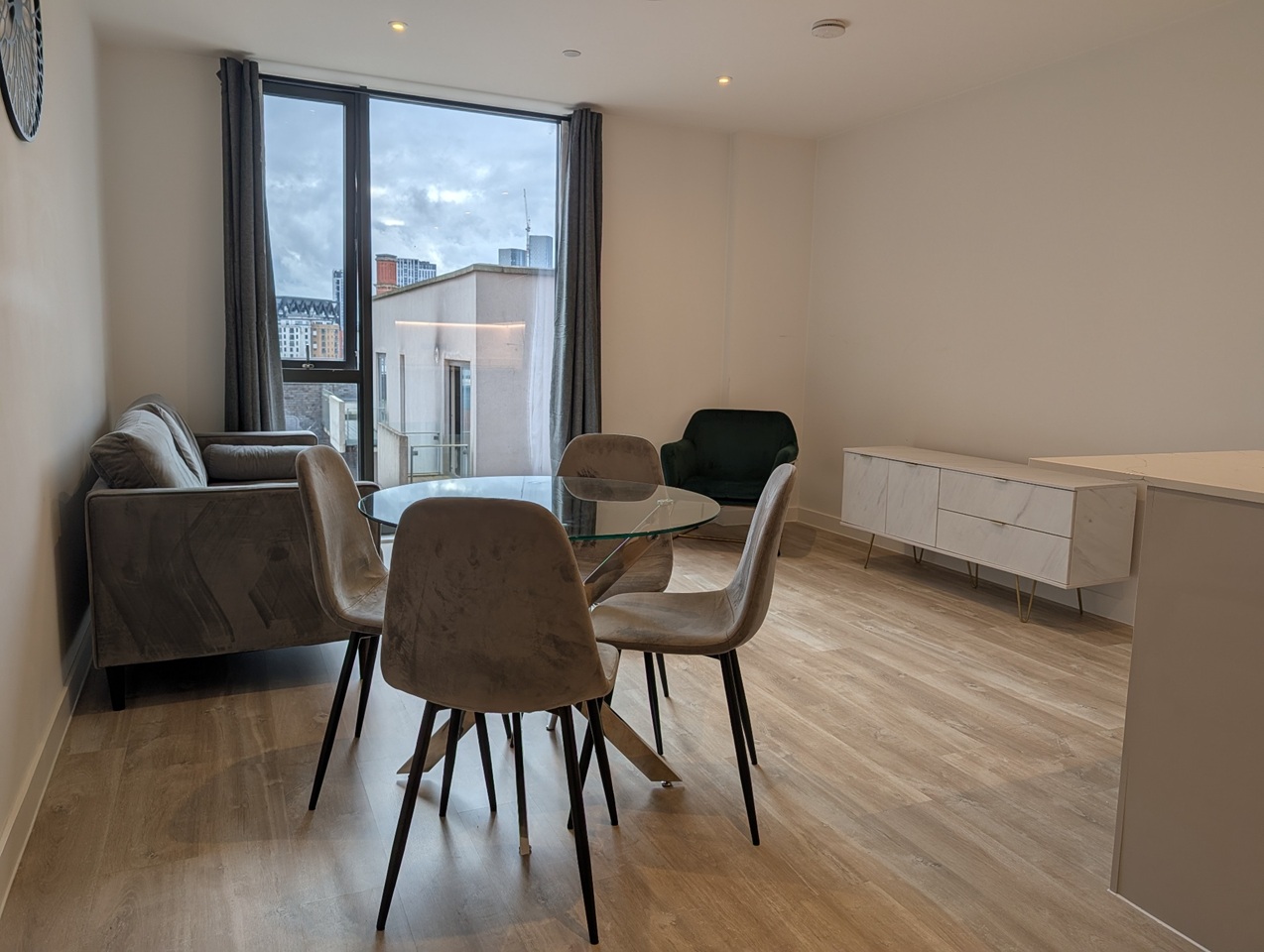 Additional image 2 of 1 Bed Flat, Queen Way, M3, N1 7GU