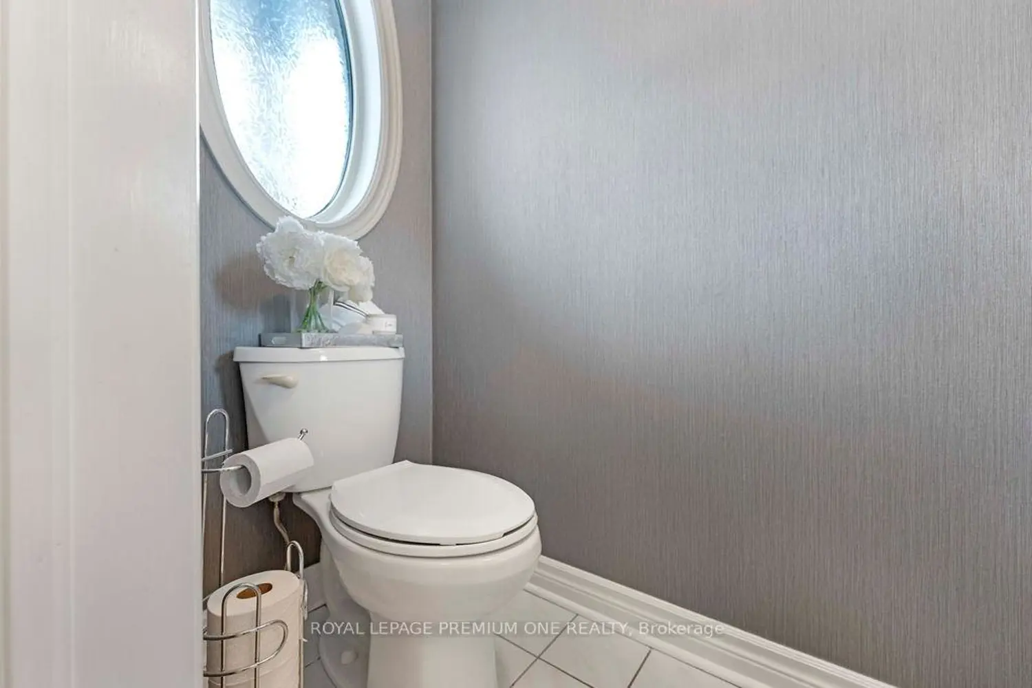 Additional image 5 of 99 Senator Way