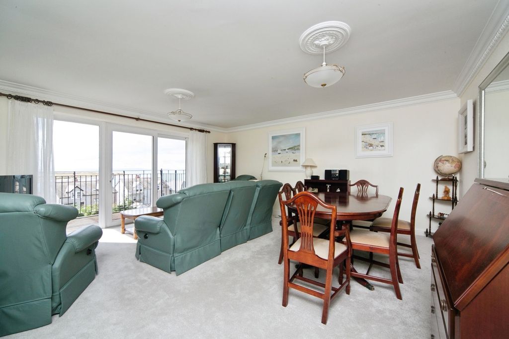 Additional image 6 of 2 bed flat for saleDeganwy Road, Deganwy, Conwy LL31
