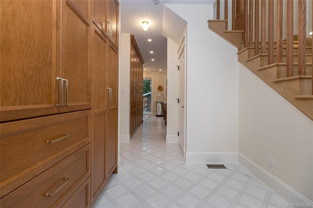 Additional image 4 of 2614 Avebury Avenue, Victoria, BC, V8R 3W2