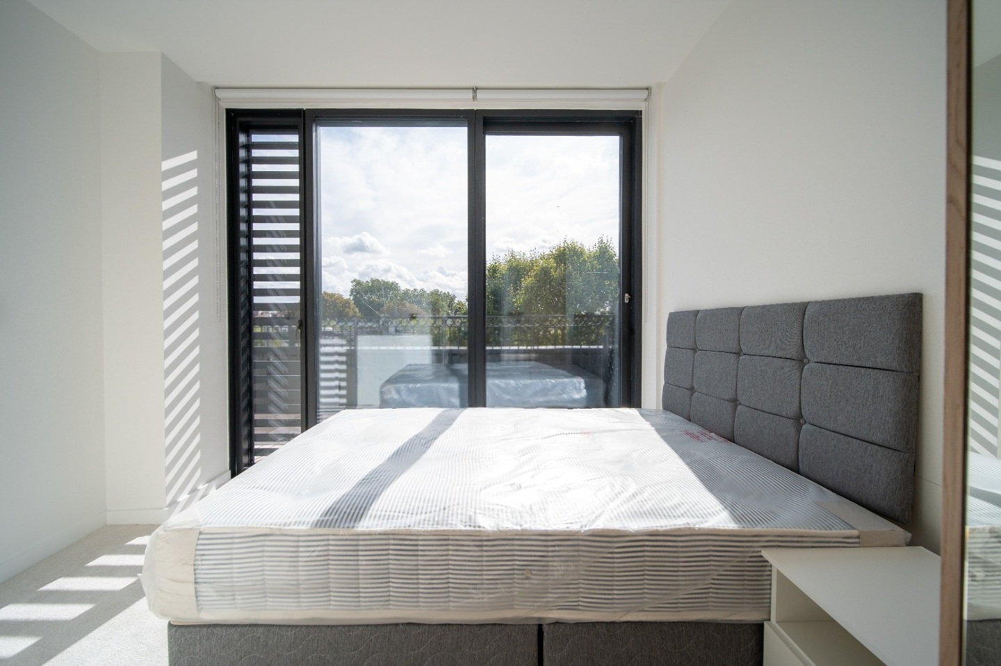 Additional image 14 of 3 Bed Flat, Cluny Mews, SW5, N1 7GU