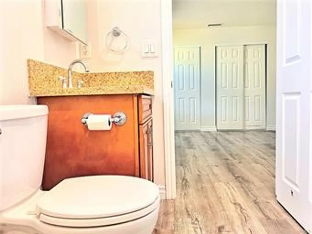 Additional image 19 of 20009 Arminta Street, Winnetka, CA 91306