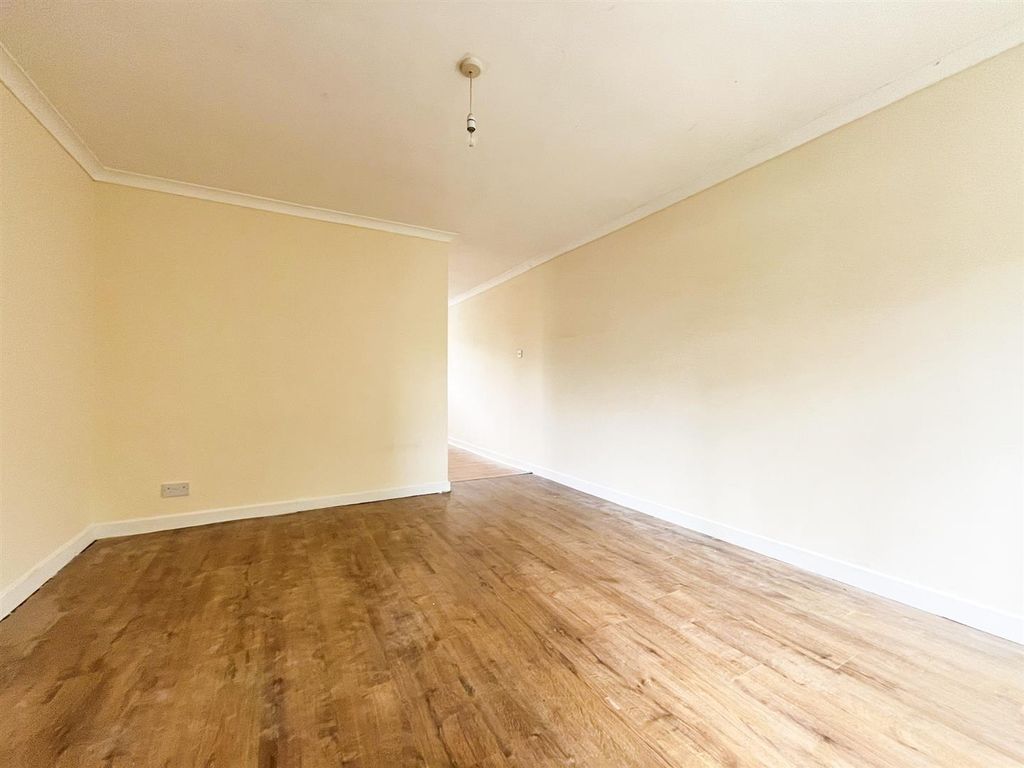 Additional image 3 of 3 bed semi-detached house for saleHailsham Road, Heathfield TN21