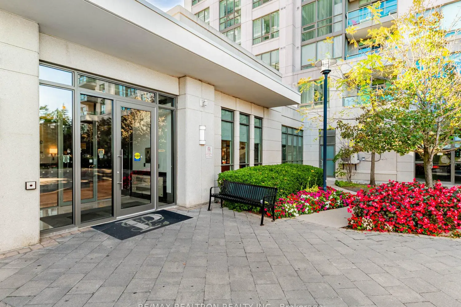 100 Promenade Circle 608 photo 2