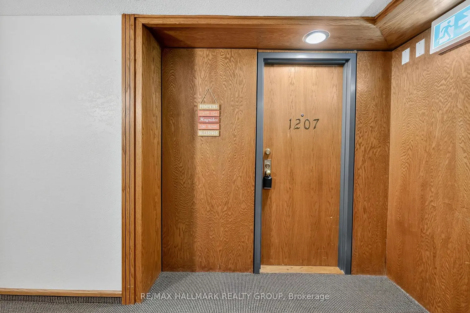 Additional image 3 of 80 Sandcastle Drive 1207