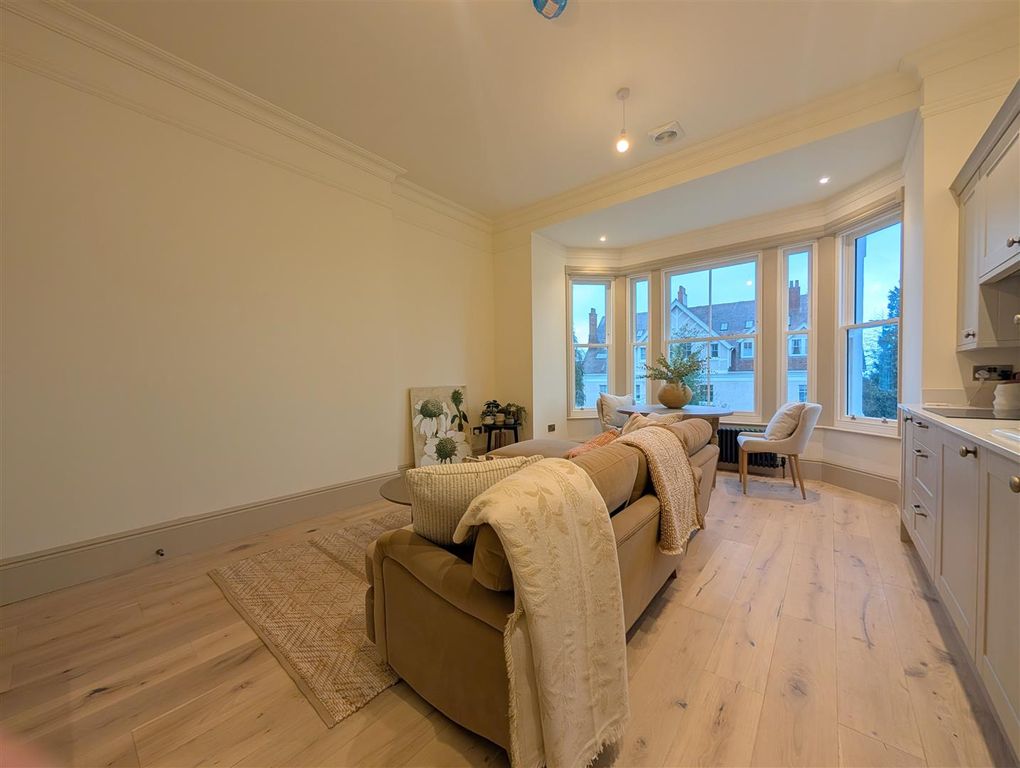 Additional image 6 of 2 bed flat for saleGreat Malvern, Malvern WR14