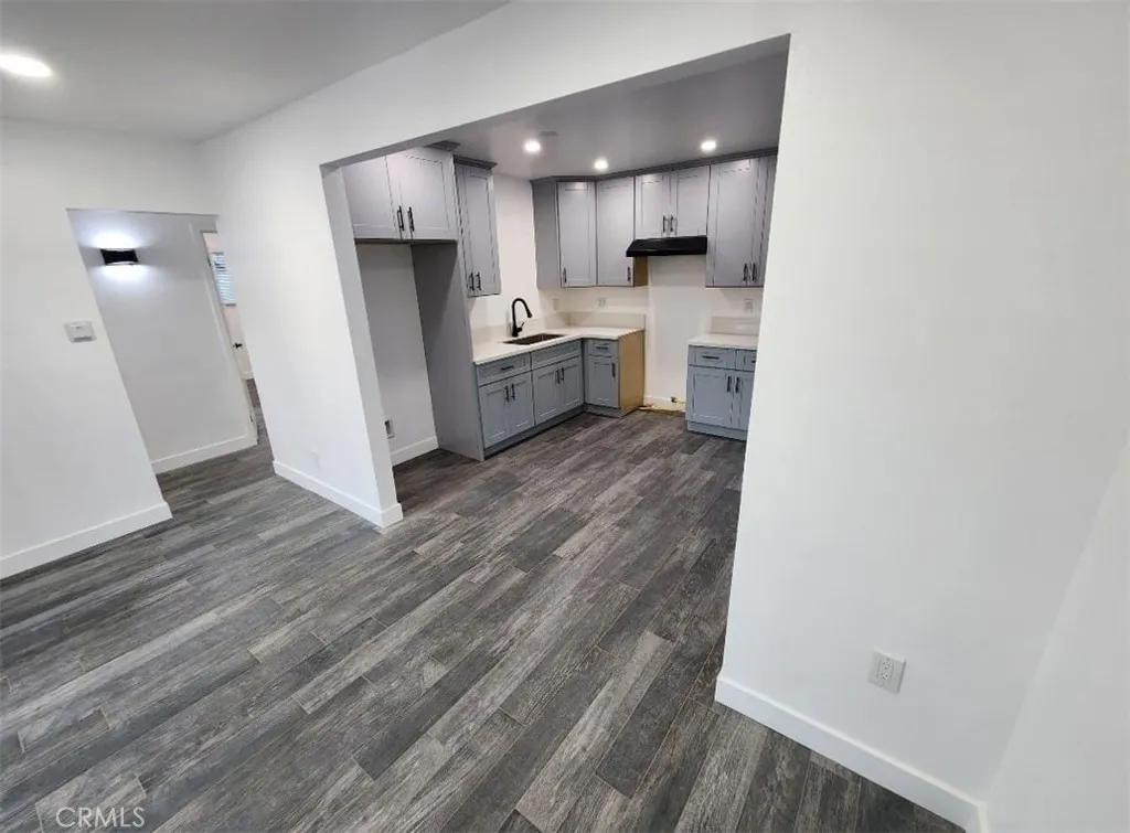 Additional image 32 of 714 W 95th St, Los Angeles, CA 90044