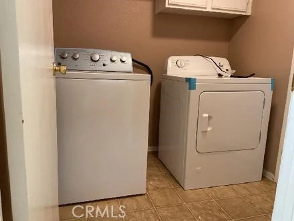 16642 War Cloud Dr, Moreno Valley, CA 92551