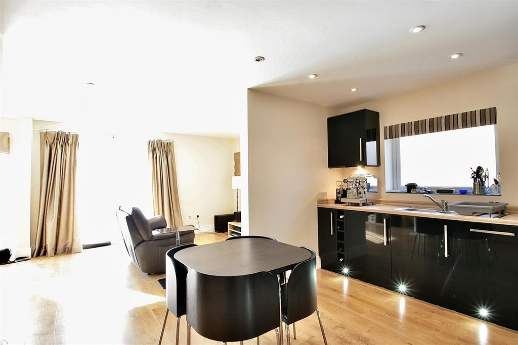 Additional image 10 of 10 bed flat for saleCollege Road, Woking GU22