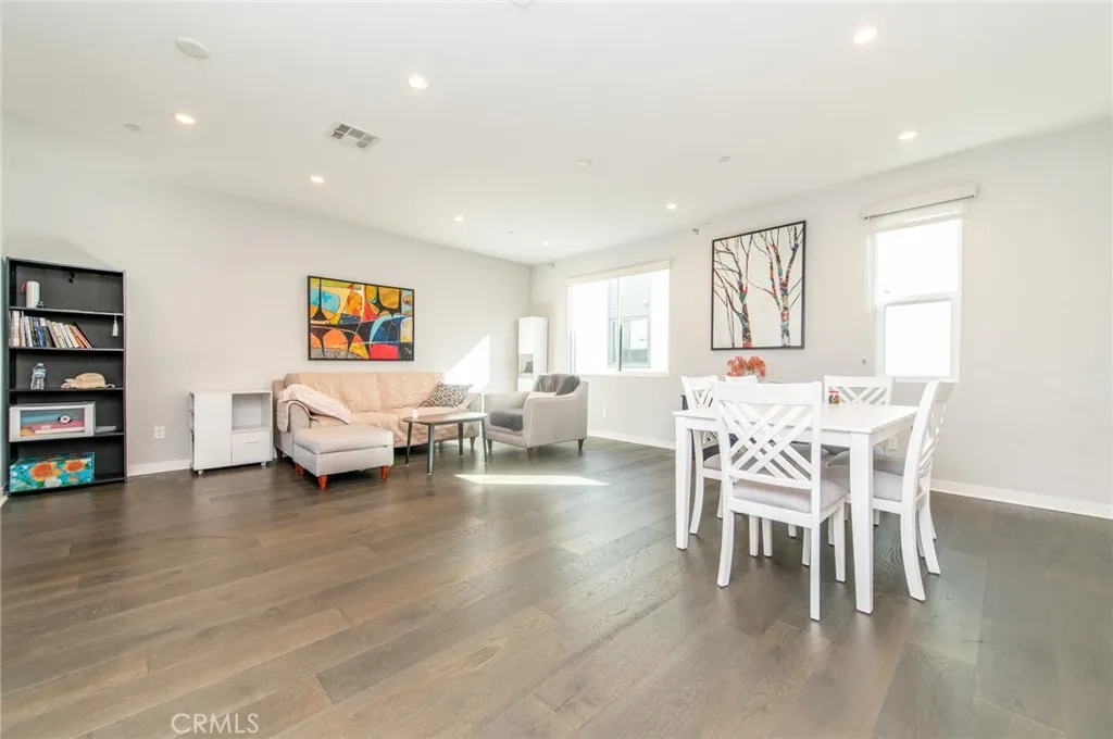 Additional image 30 of 155 Schick, Irvine, CA 92614