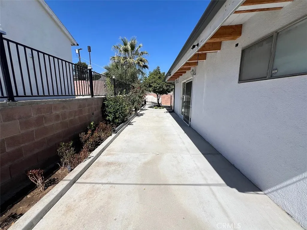 Additional image 35 of 9711 Hayvenhurst Ave, Northridge, CA 91343