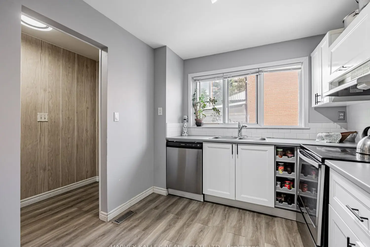 Additional image 11 of 349 Driftwood Avenue 1