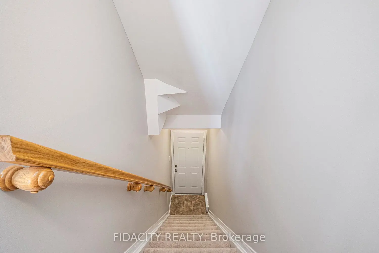 Additional image 3 of 3391 Cambrian Road