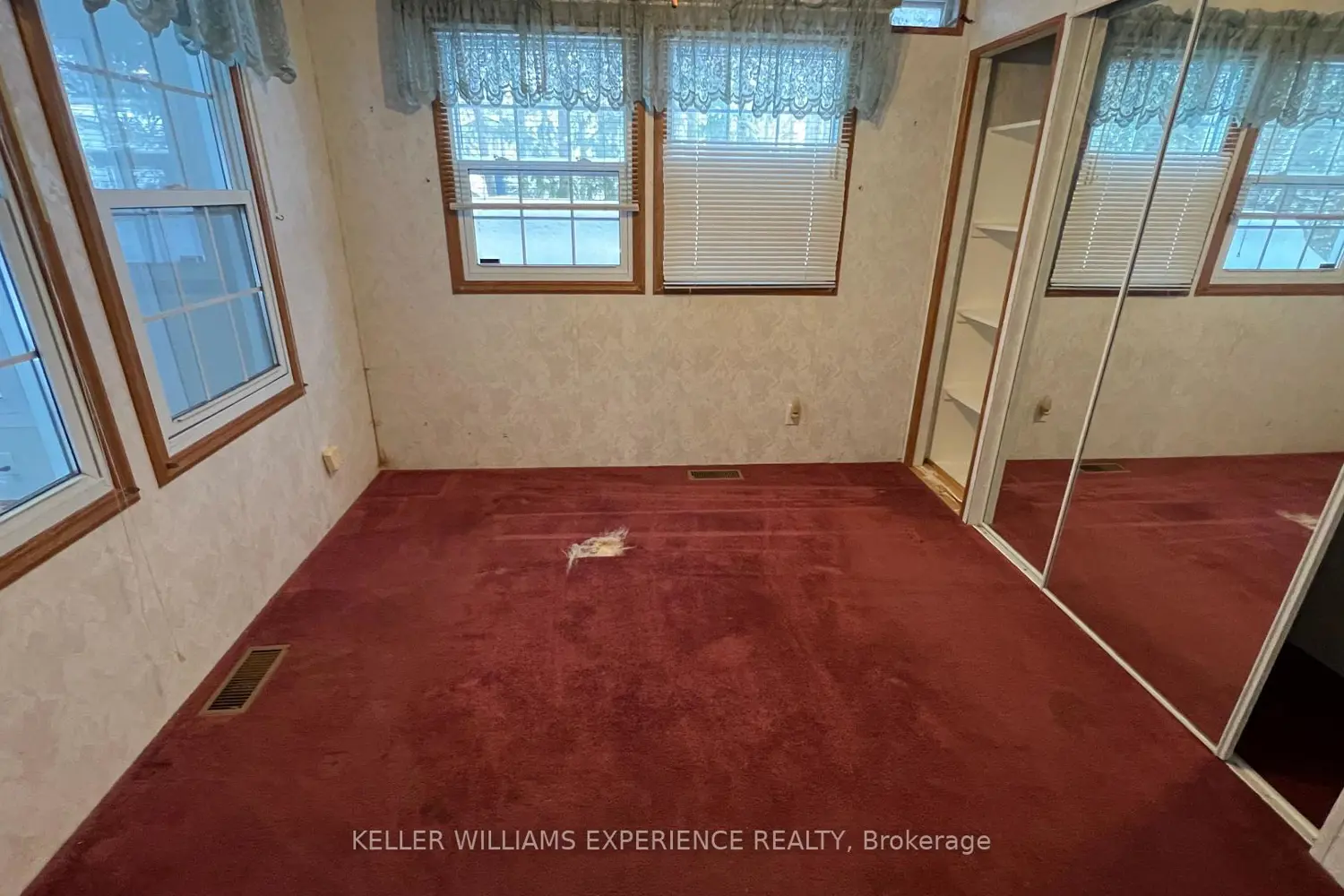 Additional image 13 of 18 Prince Rupert Avenue