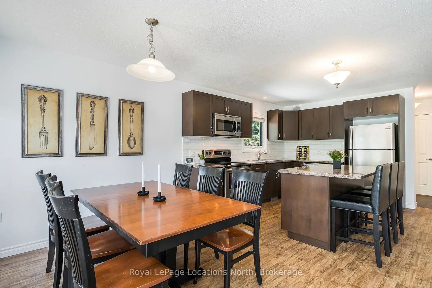 Additional image 9 of 796362 Grey 19 Road