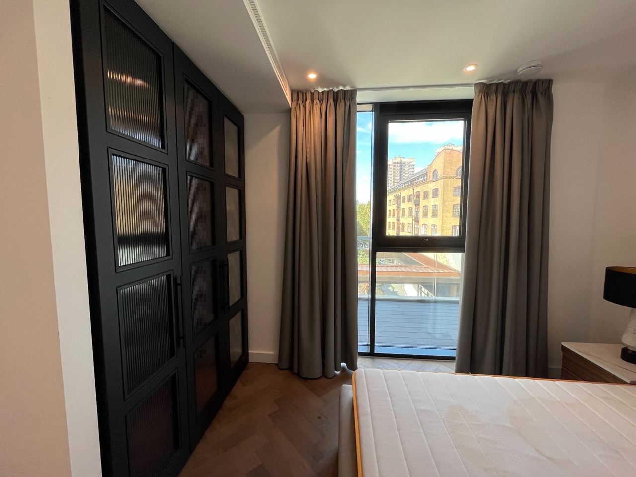 Additional image 6 of 3 Bed Flat, Merino Gardens, E1W, N1 7GU