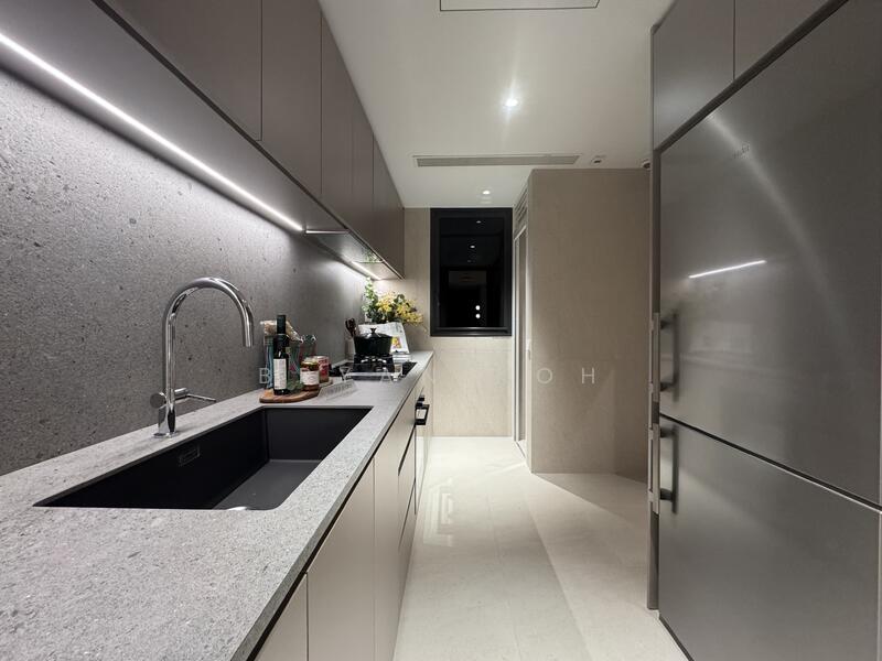 Additional image 7 of 2 Holland Village Way