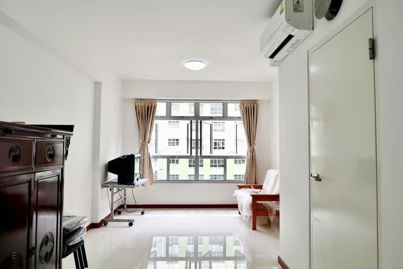 675D Yishun Avenue 4