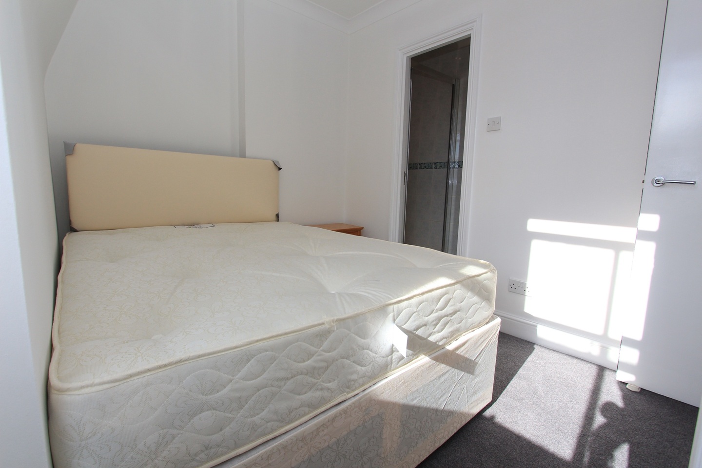 Additional image 11 of 1 Bed Flat, Howitt Road, NW3, N1 7GU