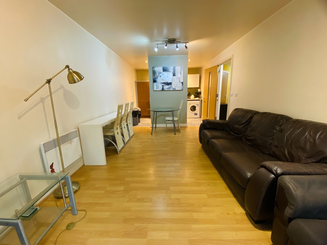 1 Bed Flat, Southside, B5, N1 7GU