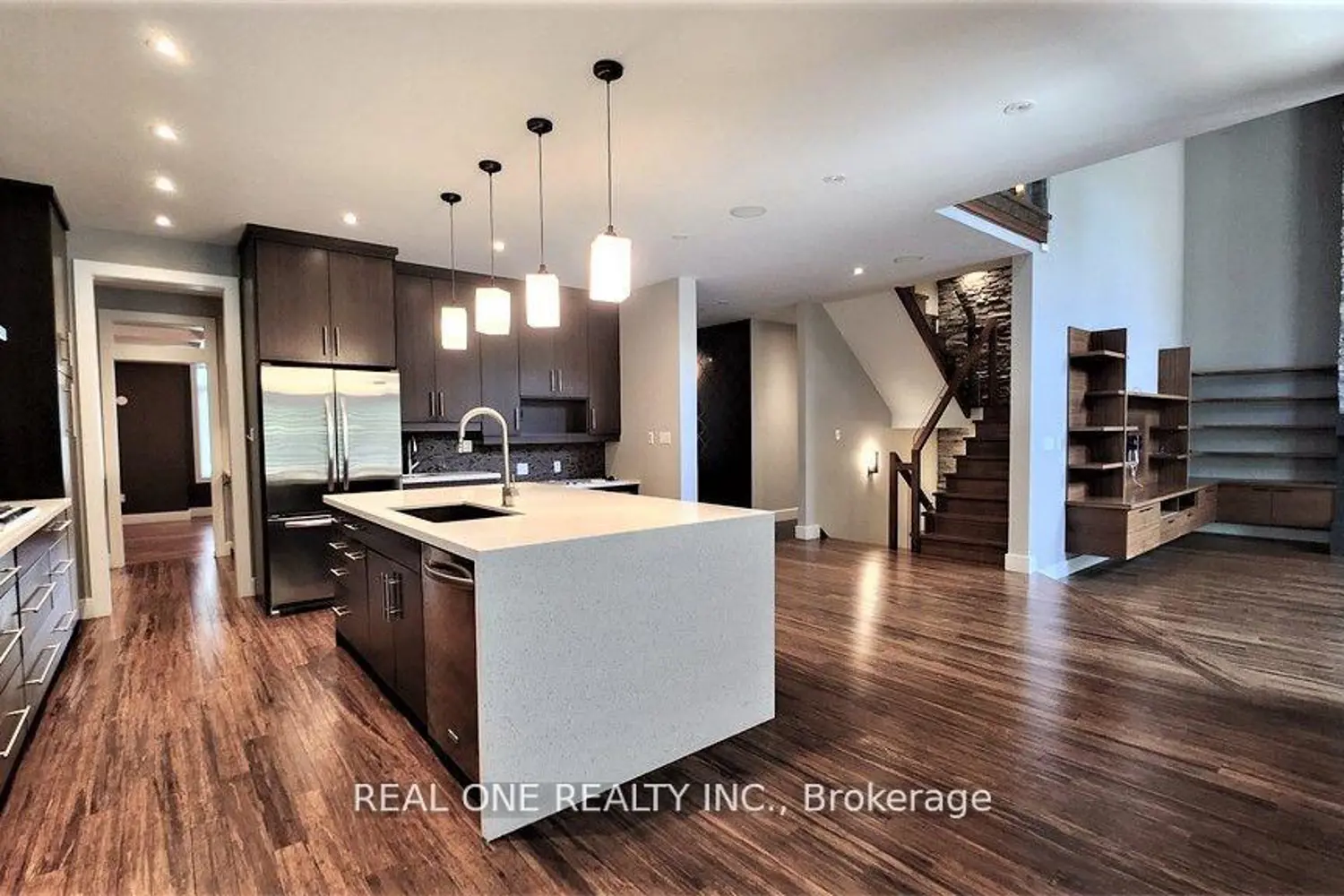 Additional image 4 of 531 Jeanette Drive