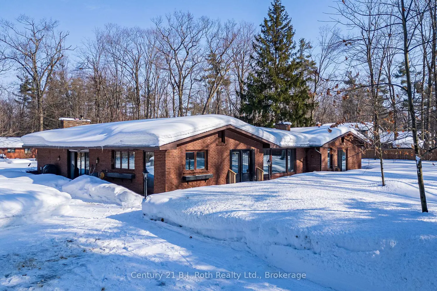 Additional image 2 of 4132 Wainman Line