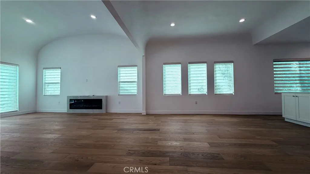 Additional image 8 of 423 S Citrus Ave, Los Angeles, CA 90036