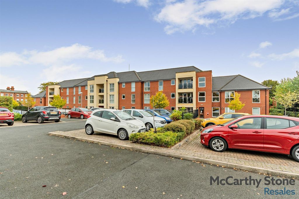 Additional image 5 of 2 bed flat for saleFrancis Court, Barbourne Road, Worcester WR1