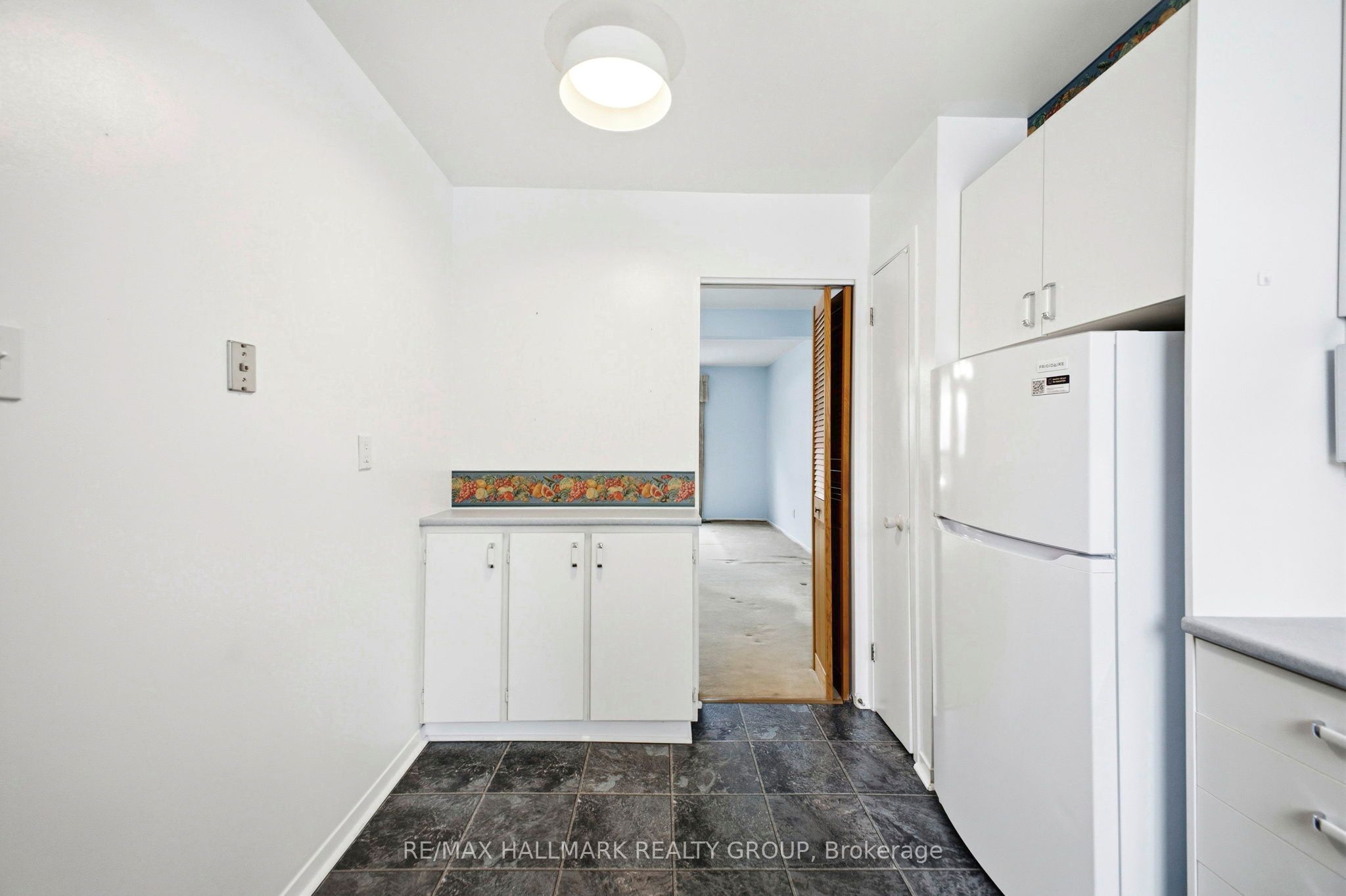 Additional image 6 of 111-1389 Palmerston Drive, Ottawa, ON, K1J 8N9