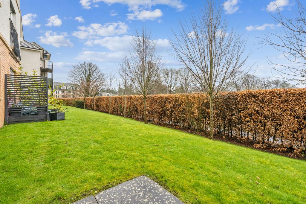 Additional image 13 of 2 bed flat for saleRollock Street, Stirling FK8