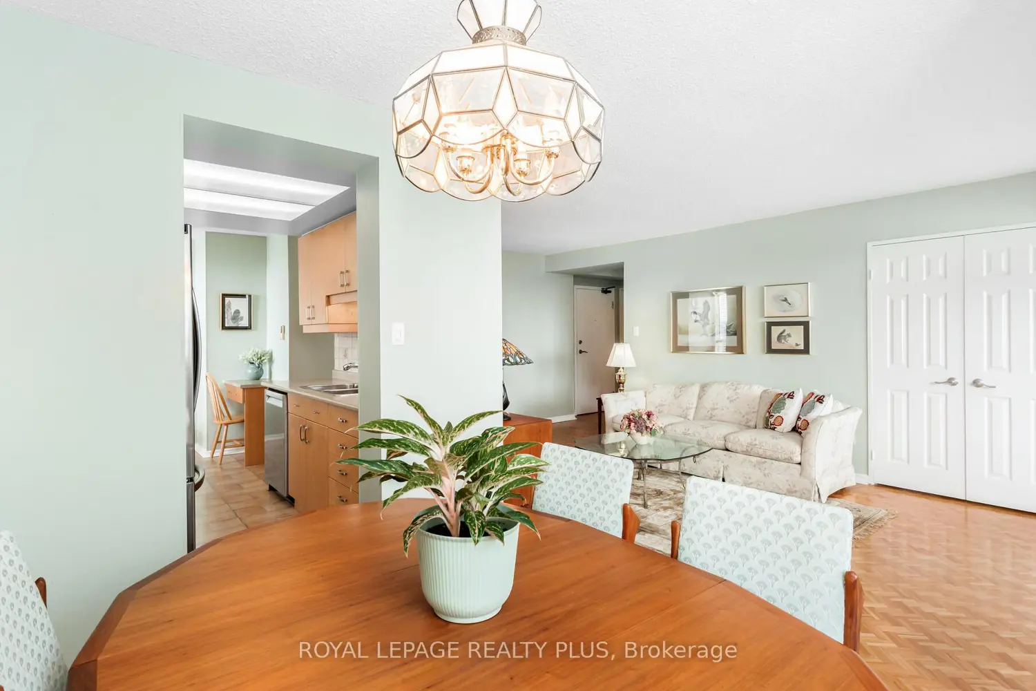 Additional image 11 of 5 Lisa Street 803