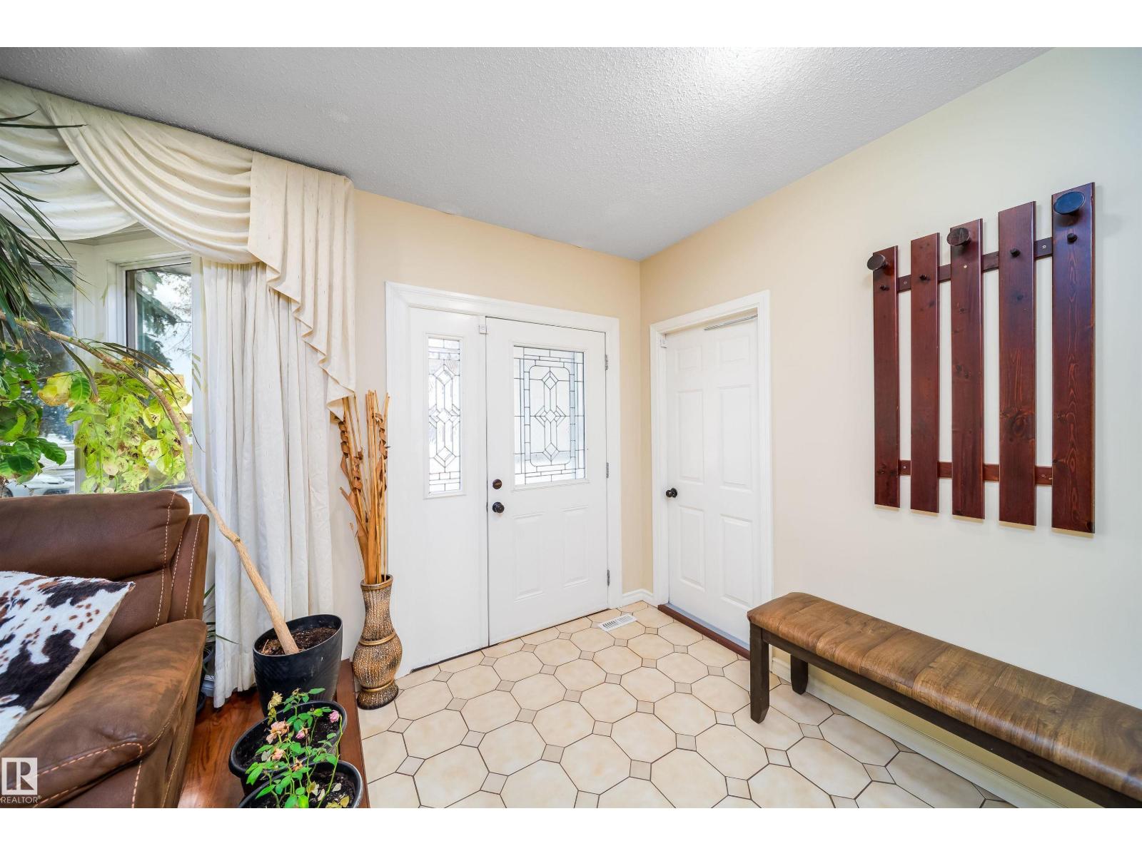 Additional image 6 of 16515 113 Street NW, Edmonton, AB, T5X4T2