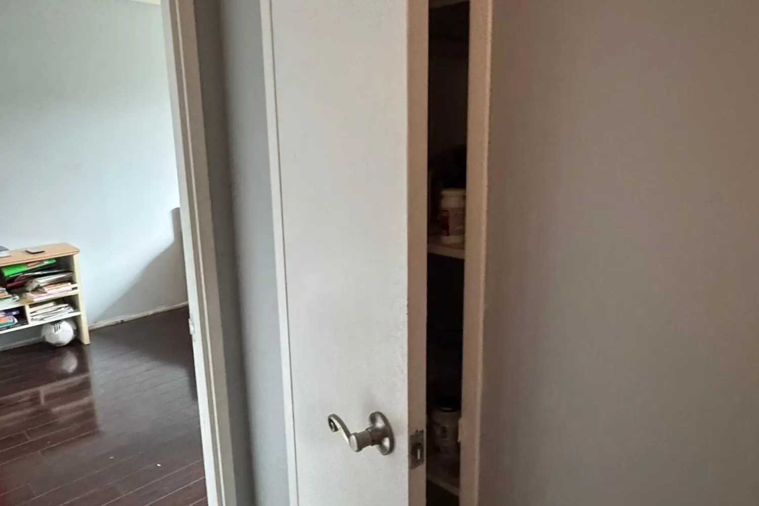 Additional image 18 of 2929 Aquitaine Avenue 309