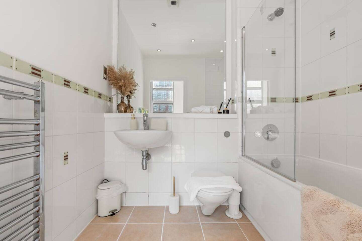 Additional image 11 of 1 Bed Flat, New Hampton Loft, B18, N1 7GU