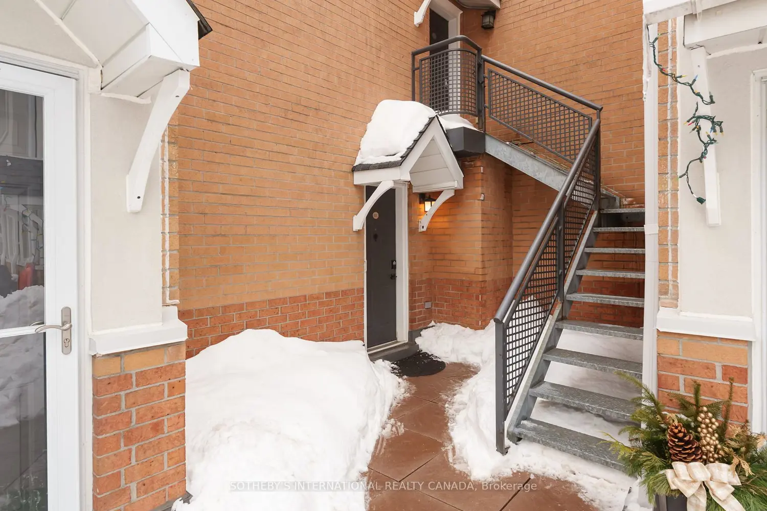 Additional image 2 of 101 Hammersmith Avenue 205