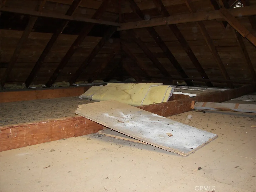 Additional image 112 of 21636 Sawpit Canyon Rd, Cedarpines Park, CA 92322