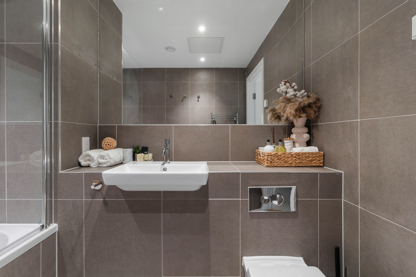 Additional image 8 of 1 Bed Flat, Guildford House, NW6, N1 7GU