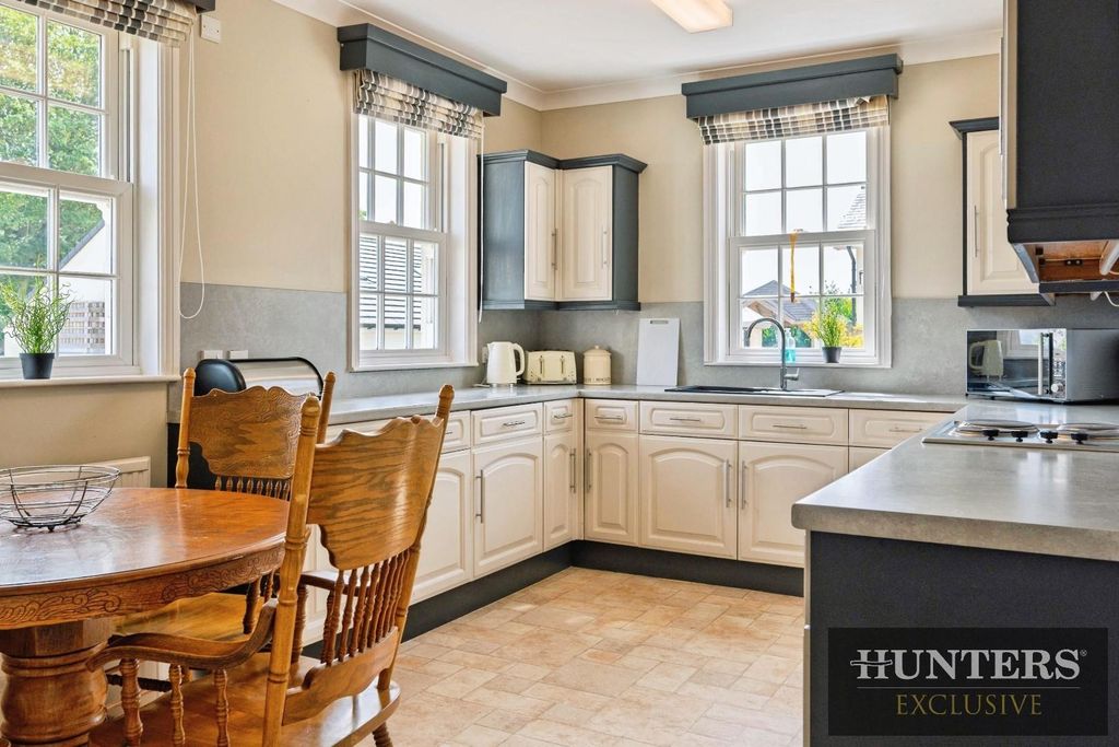 Additional image 37 of 18 bed property for saleWold House, Wold Road, Nafferton, Driffield YO25